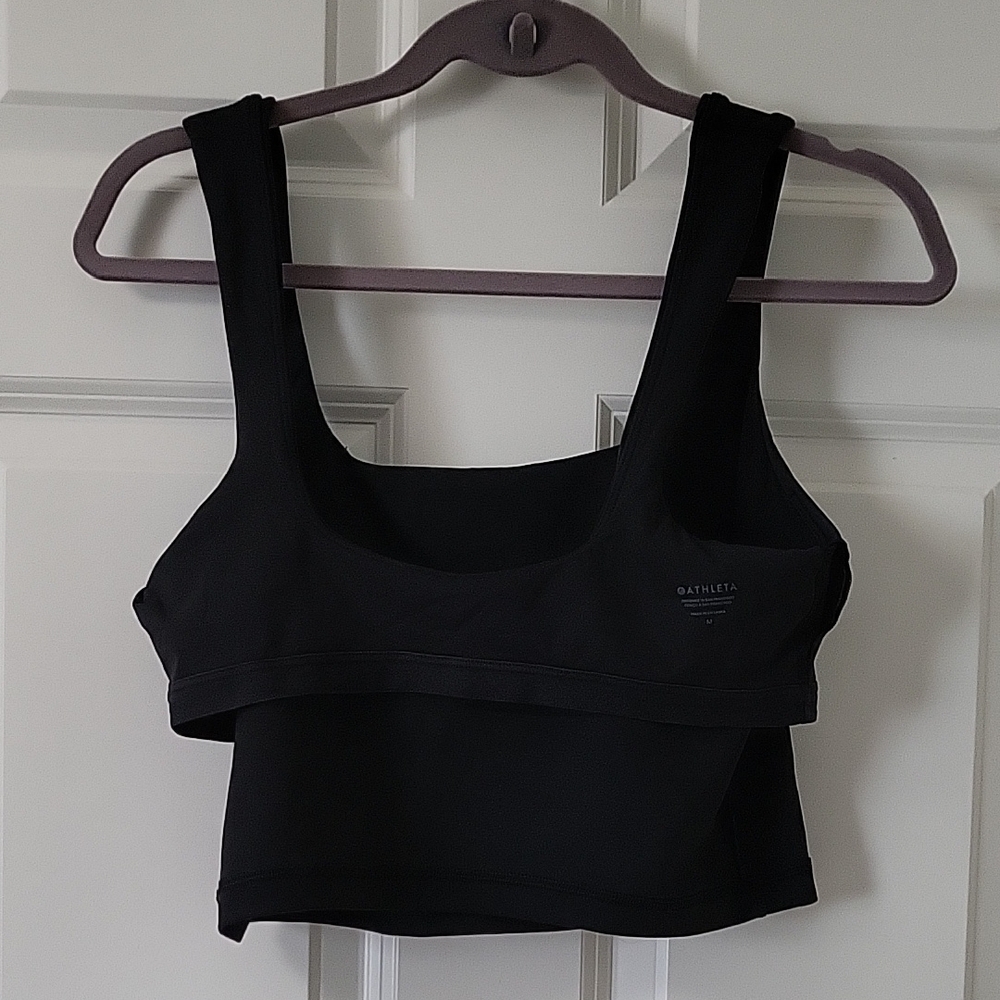 NEW Athleta Black Crop Top Women’s Small Built-In Bra Athletic Workout - Picture 5 of 7